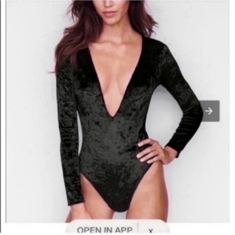 Victoria Secret velvet bodysuit M